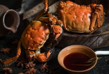 品牌策劃助力企業(yè)在市場(chǎng)中脫穎而出，贏得消費(fèi)者的信任和忠誠(chéng)